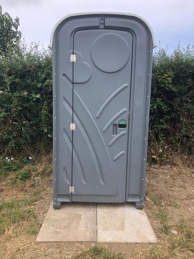Llanarth  Carreg Y Gwynt Campsite - Touring And Tent Pitches酒店 外观 照片