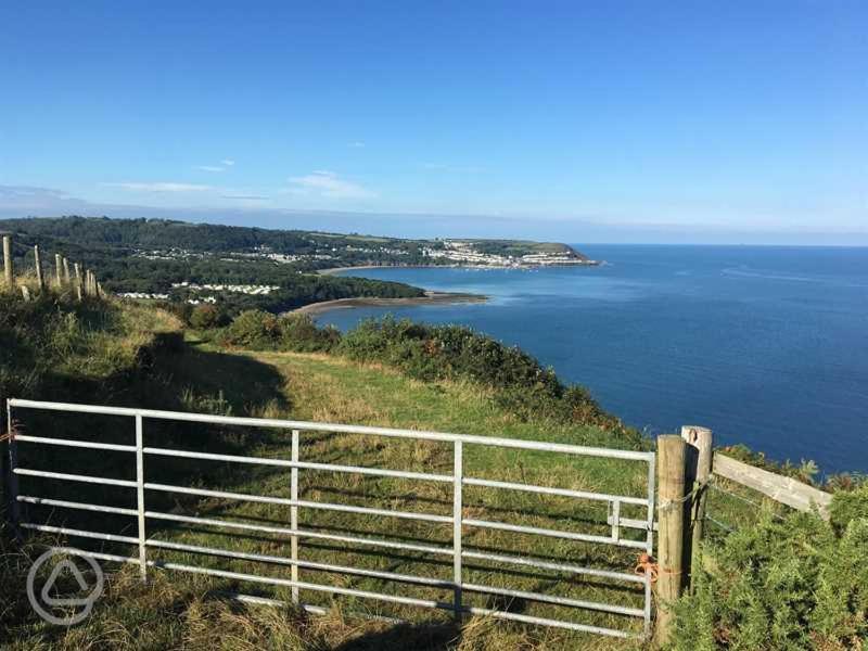 Llanarth  Carreg Y Gwynt Campsite - Touring And Tent Pitches酒店 外观 照片